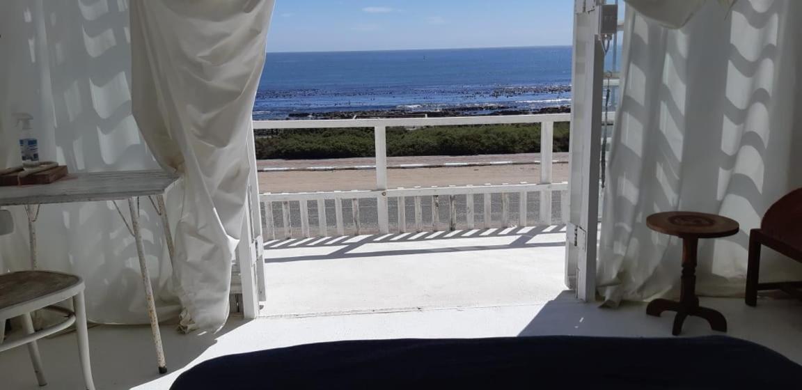 Port Nolloth Beach Shack Номер фото